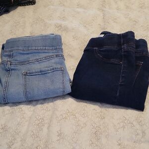 Bundle Of Old Navy Skinny Jeggings